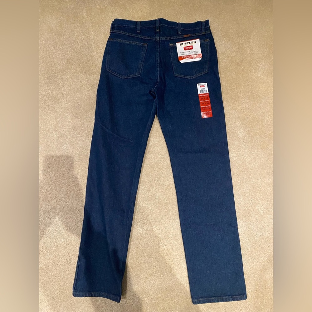 Size 34, Wrangler Rustler Jeans NEW